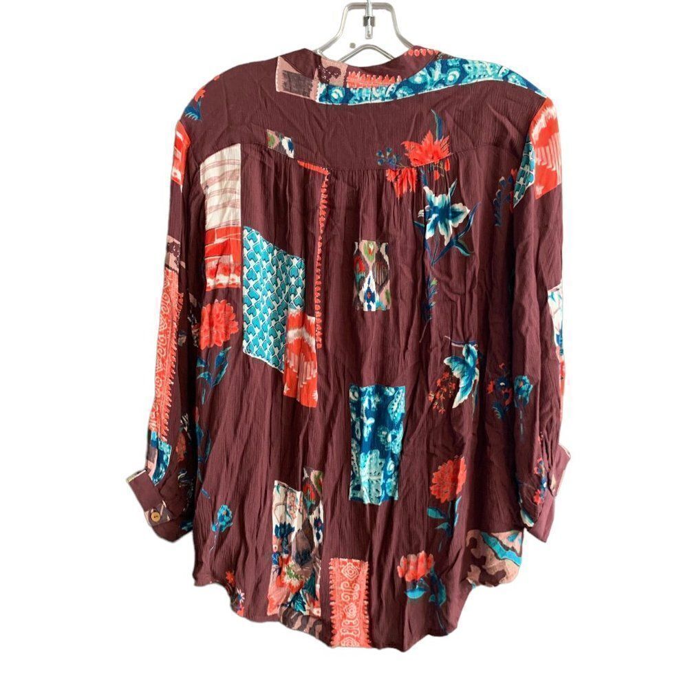 Tolani Collection Button Down Multi Color Floral & Block Top Size Small - Picture 2 of 7